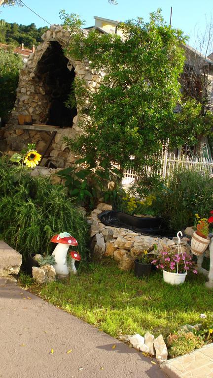 Apartmani Kate Trogir Exteriör bild