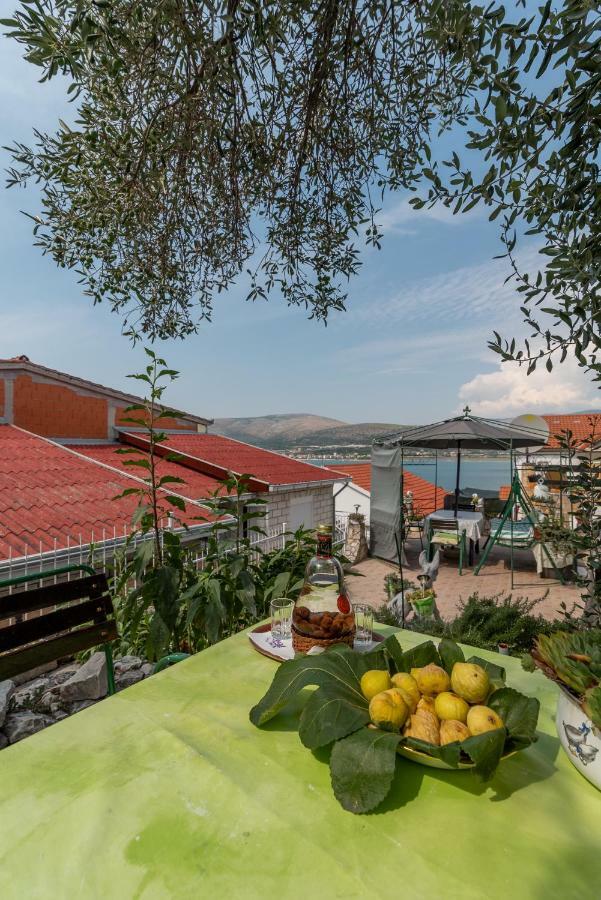 Apartmani Kate Trogir Exteriör bild