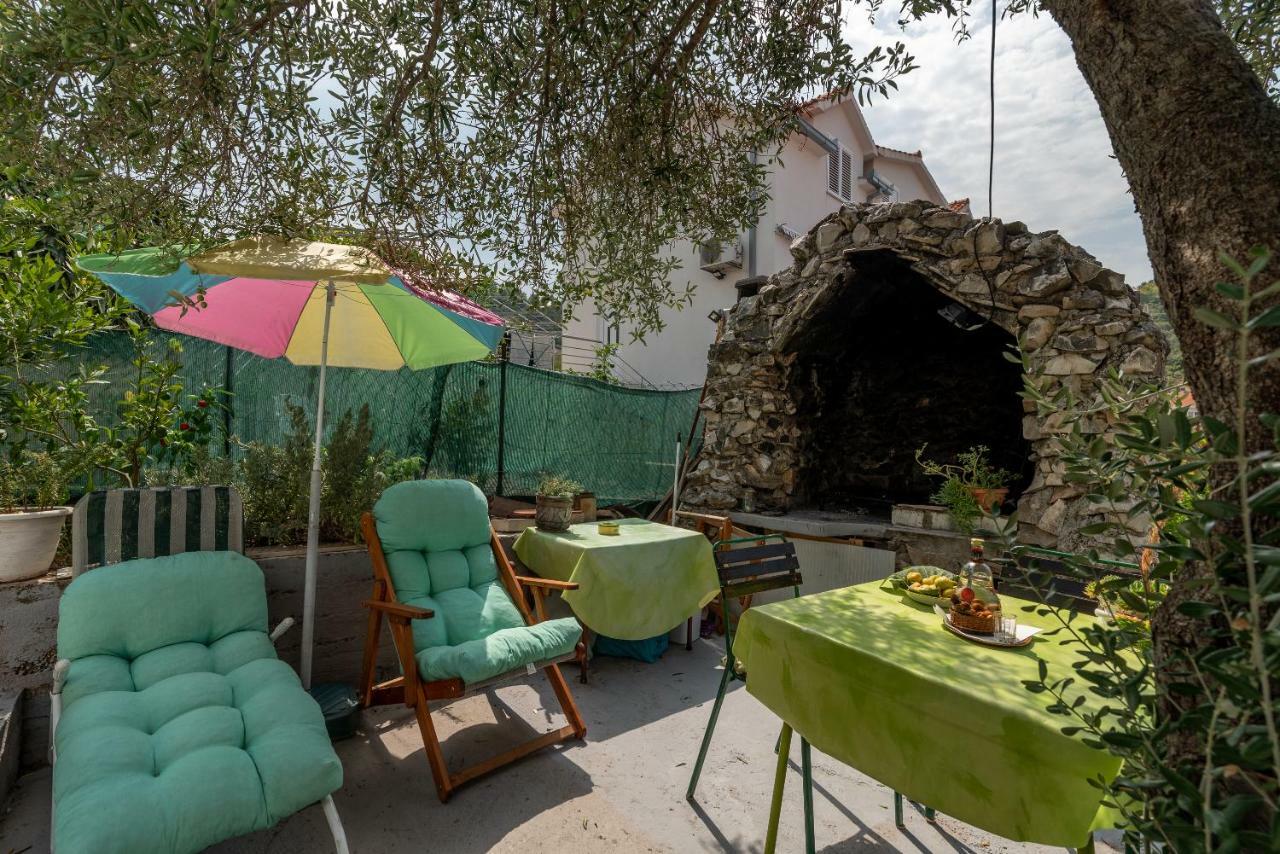 Apartmani Kate Trogir Exteriör bild